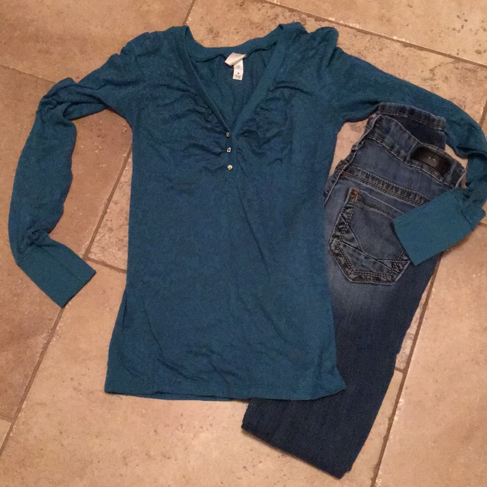 Deep teal paisley burnout henley